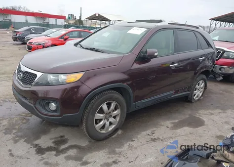 2013 Kia Sorento Lx from USA, damaged, VIN 5XYKT4A60DG369435